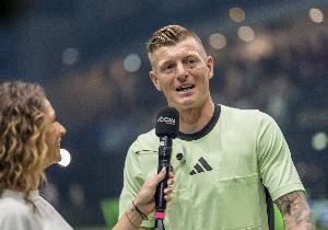 1.44亿欧！克罗斯：听我播客的有一半从没听过伊萨克，自己判断吧