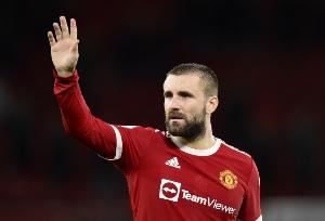 卢克肖：球迷在曼联最艰难时刻仍不离不弃，对此我们永远心怀感激