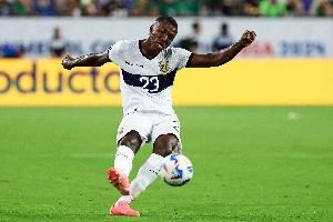 凯塞多世预赛末轮染红！将缺席明年世界杯首场比赛