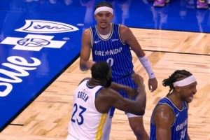  是魔鬼的步伐？布莱克打节奏抛投2+1 追梦疯狂比划走步！